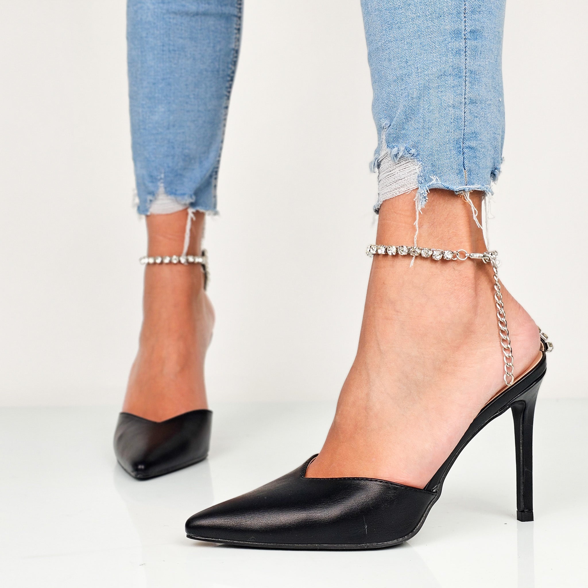 Lilly - Decollette Slingback