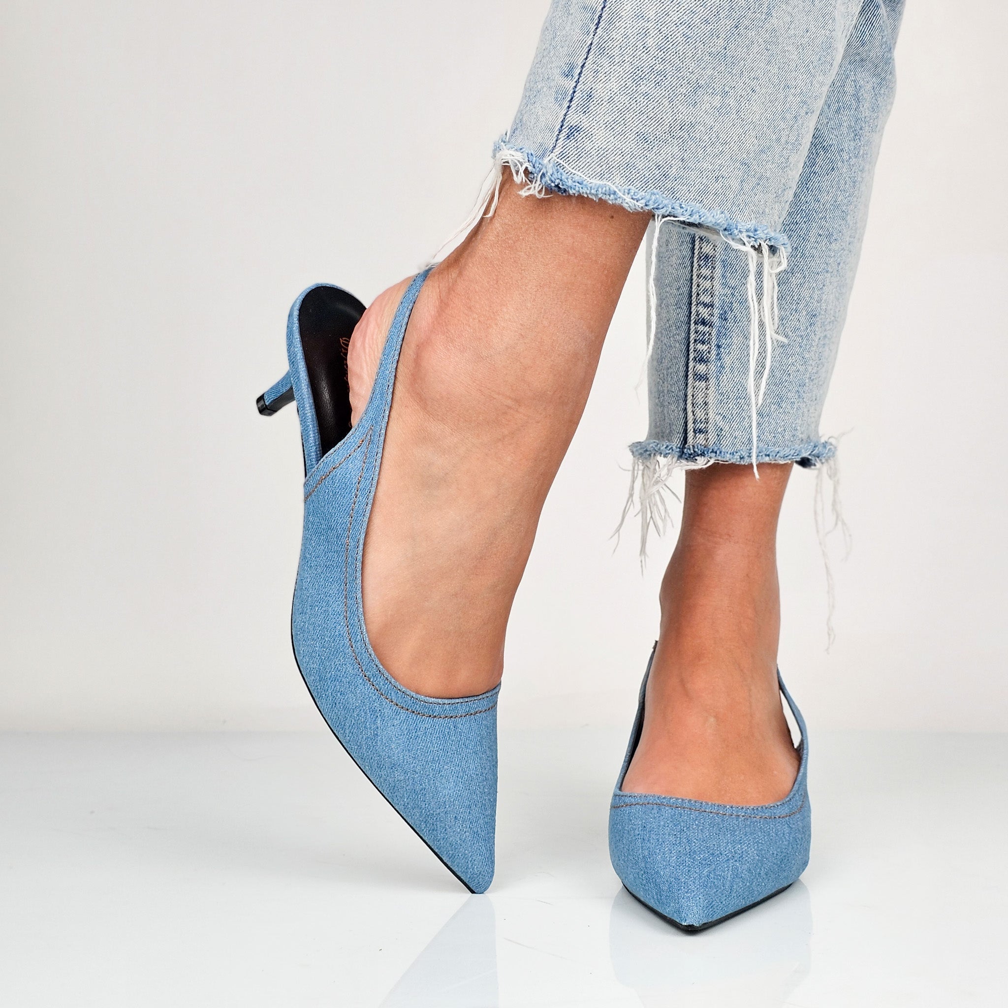Alicia - Decollette Slingback