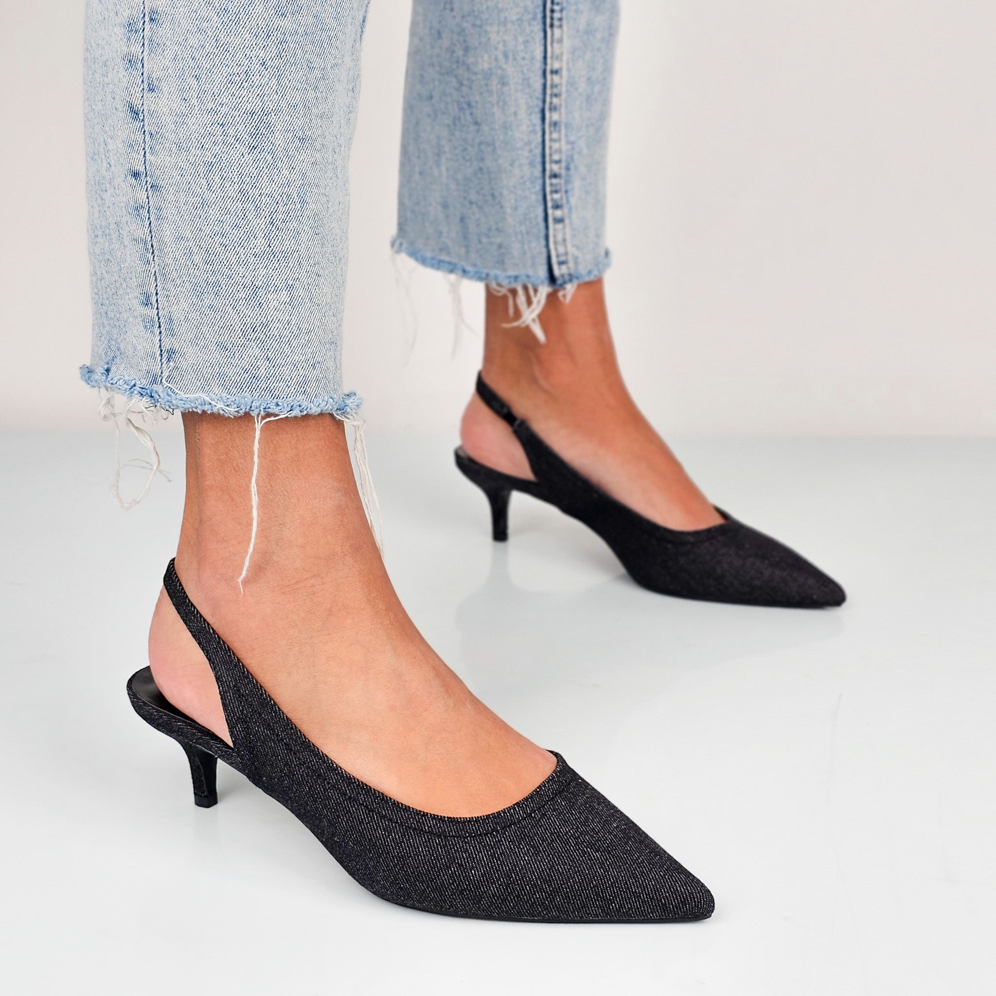 Alicia - Decollette Slingback