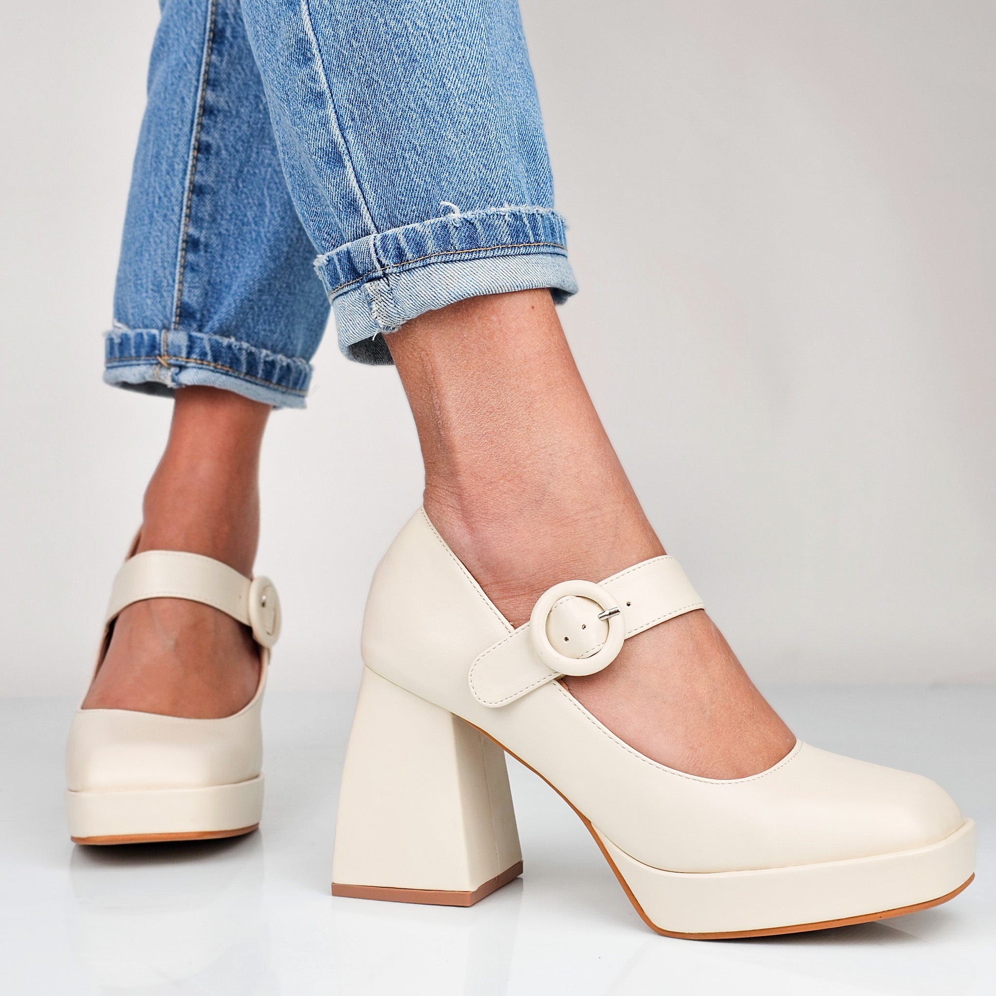 Alexandra - Scarpetta Mary Jane Tacco Largo