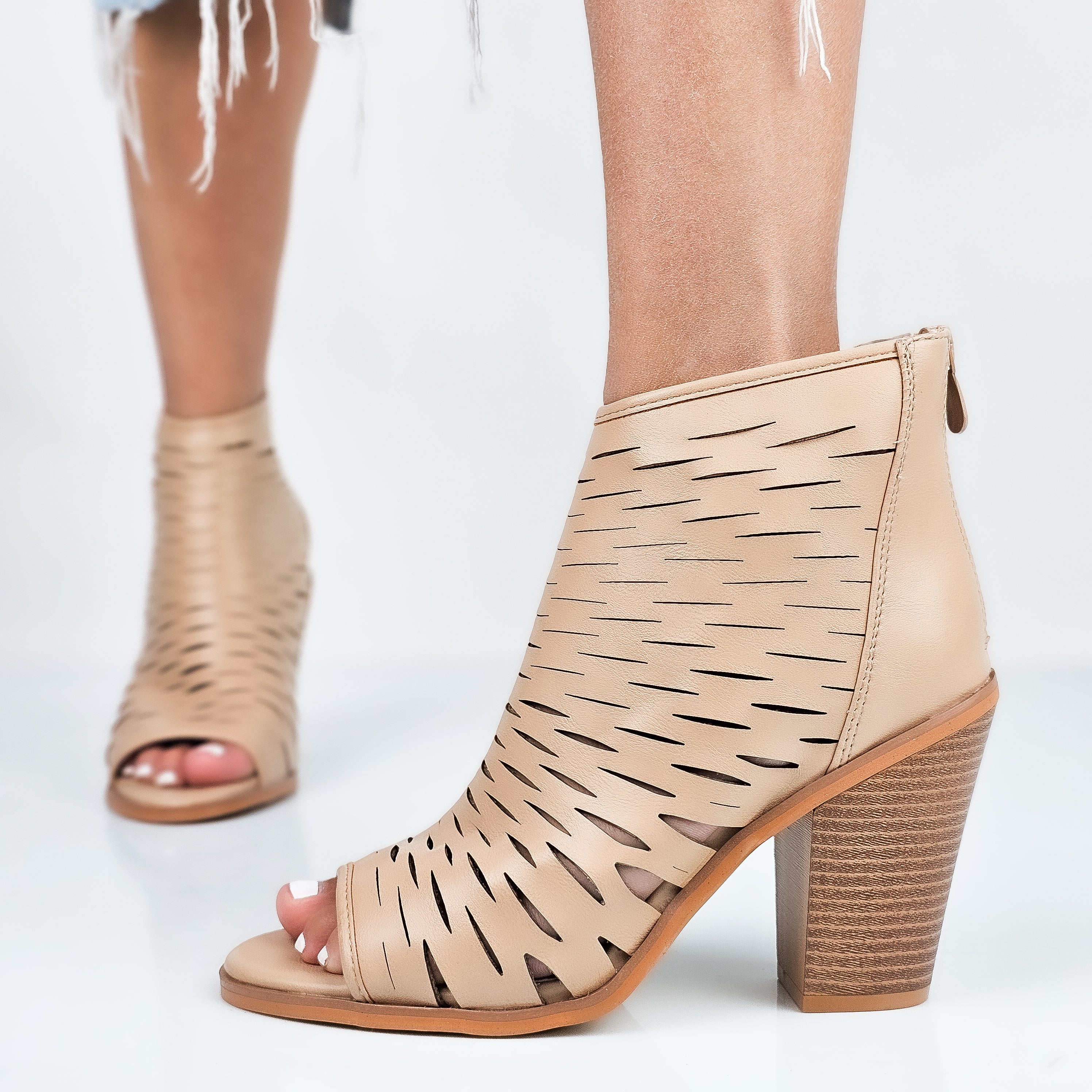 Ilaria - Tronchetti Intagliati Opentoe
