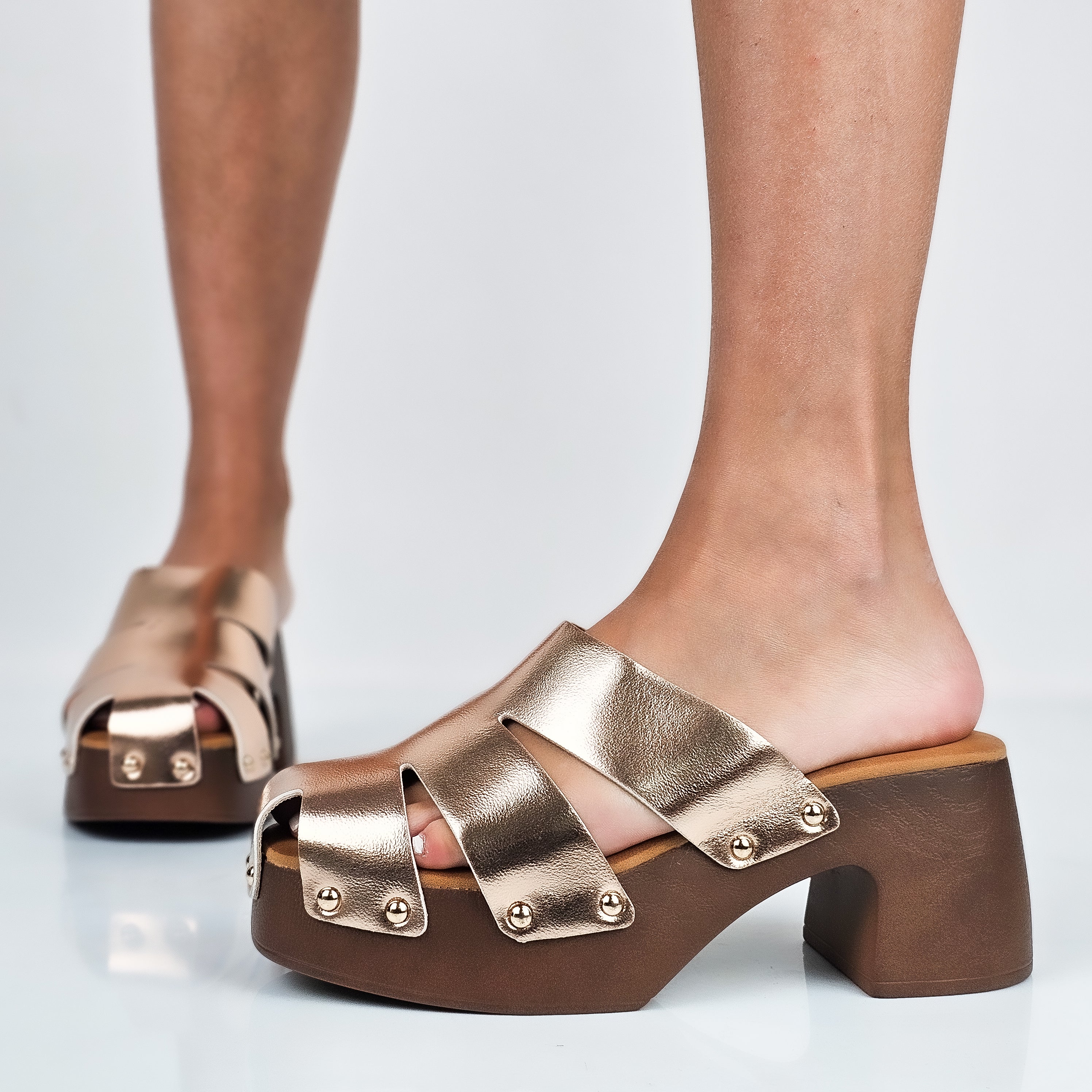 Consuelo - Zoccoli Donna Con Plateau